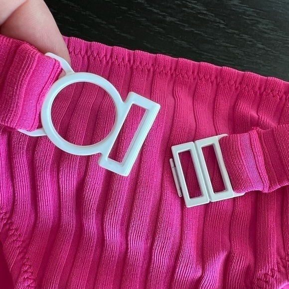 SOLID AND STRIPED RACHEL BELT SWIMSUIT SOLID RIB BOTTOM - Picture 12 of 16